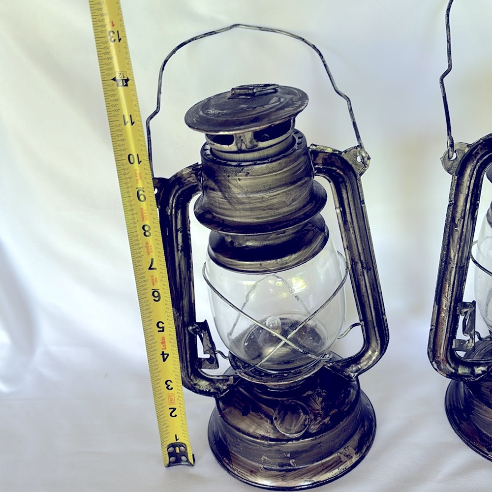 NWOT 2 Pack Vintage Style Halloween Lantern Decoration Prop - Picture 9 of 12